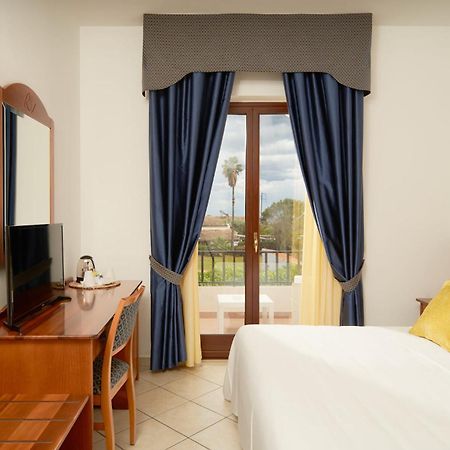 סירקוזה Hotel Relax מראה חיצוני תמונה