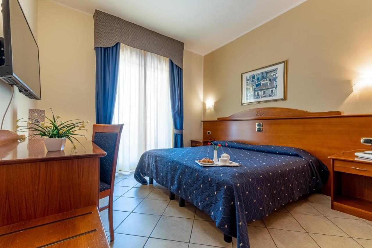 סירקוזה Hotel Relax מראה חיצוני תמונה