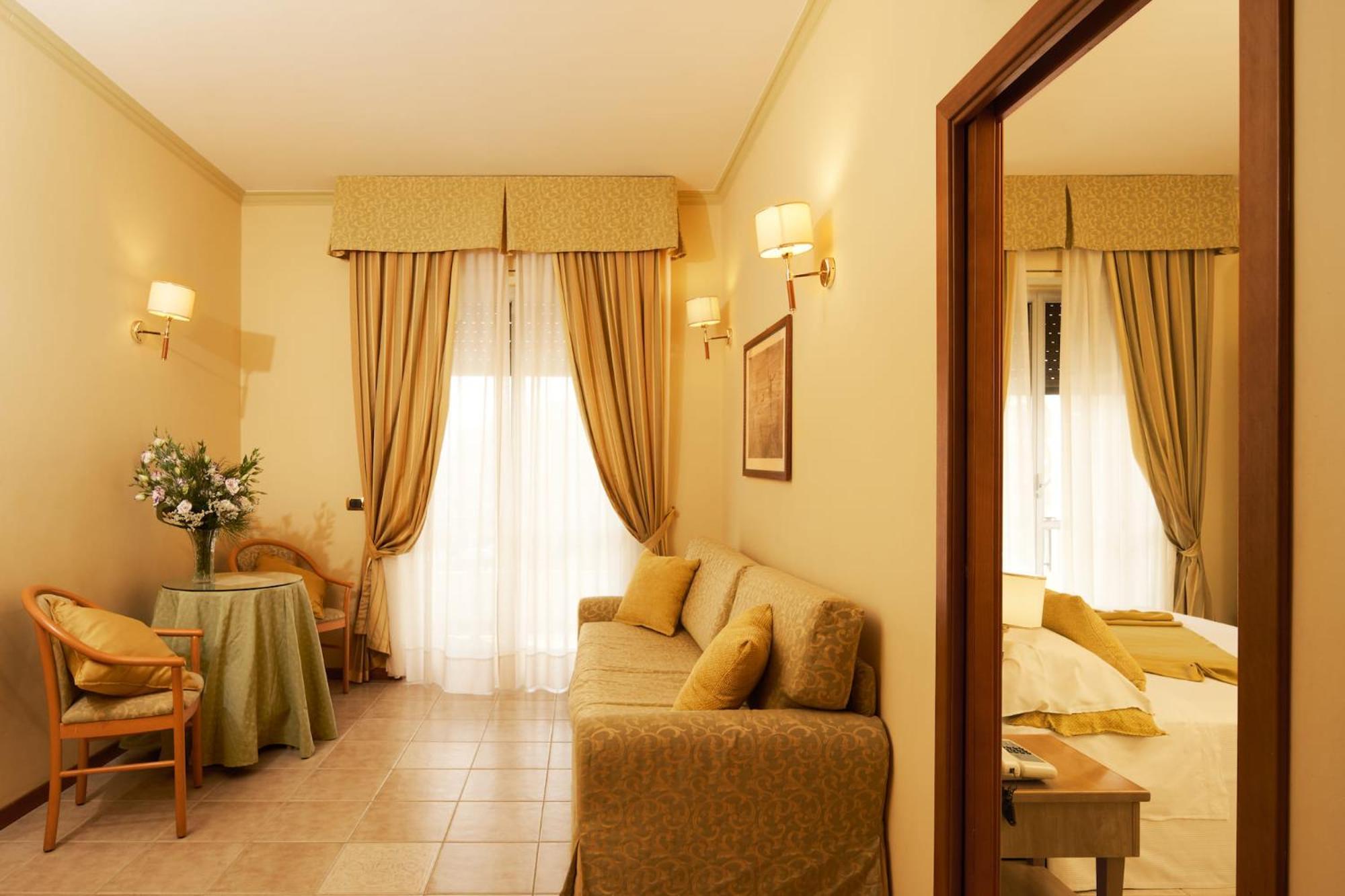 סירקוזה Hotel Relax מראה חיצוני תמונה