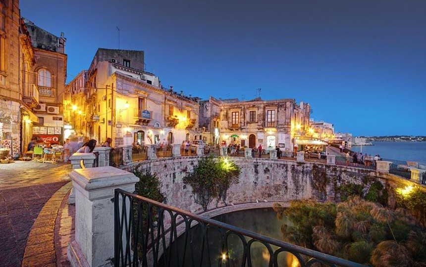 סירקוזה Hotel Relax מראה חיצוני תמונה