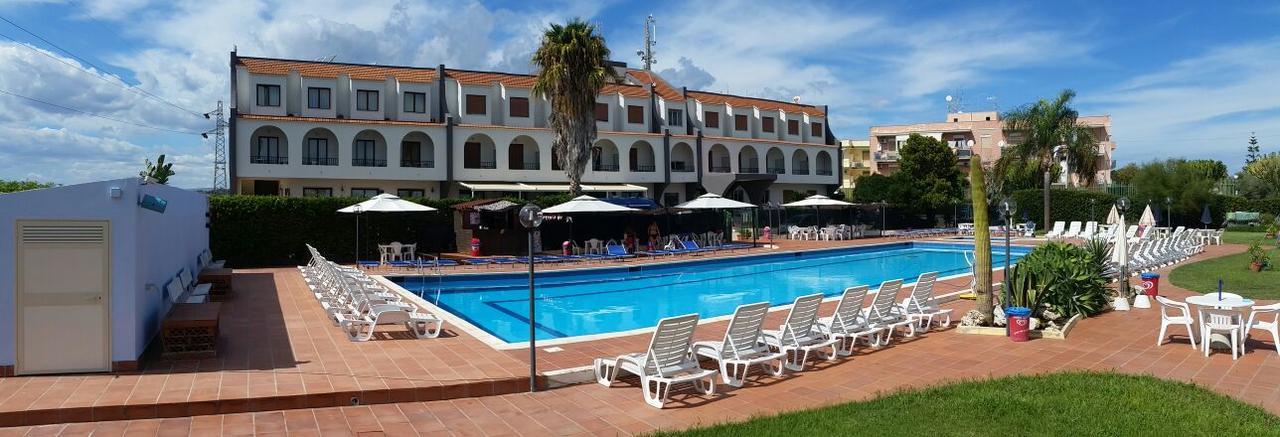 סירקוזה Hotel Relax מראה חיצוני תמונה